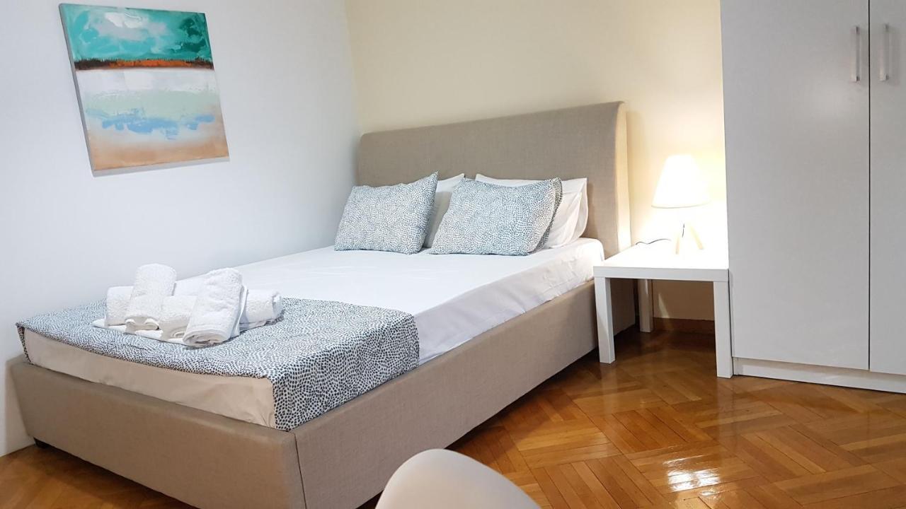 Apricot Apartment - Athens Center, 6 Bd, 2.5 Bath Exterior photo